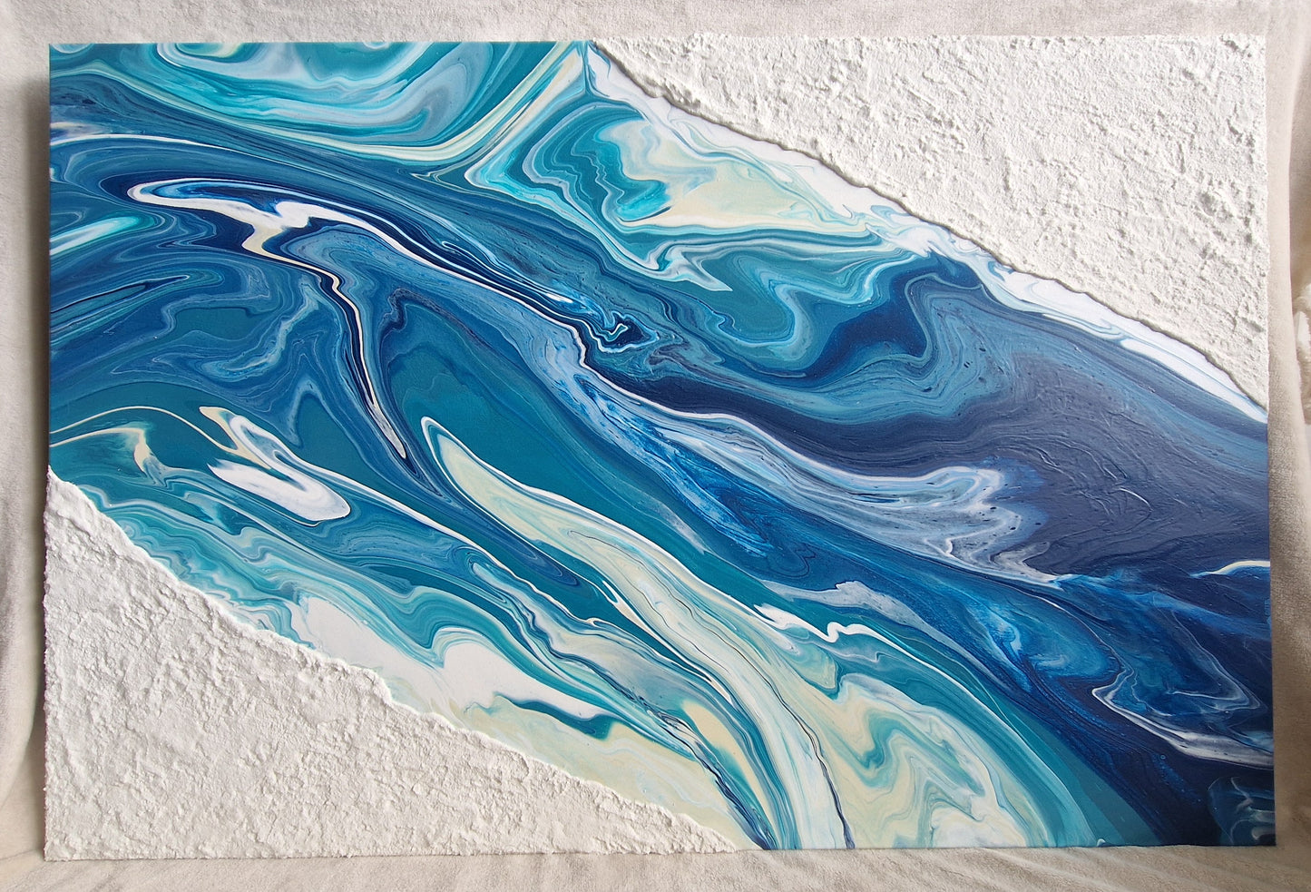 'overflowing'